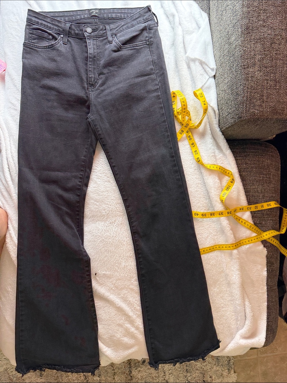 Just Black Black Flared Jeans with Raw Hem 2384